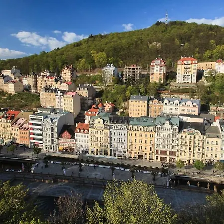 Svahova 10 * Karlovy Vary